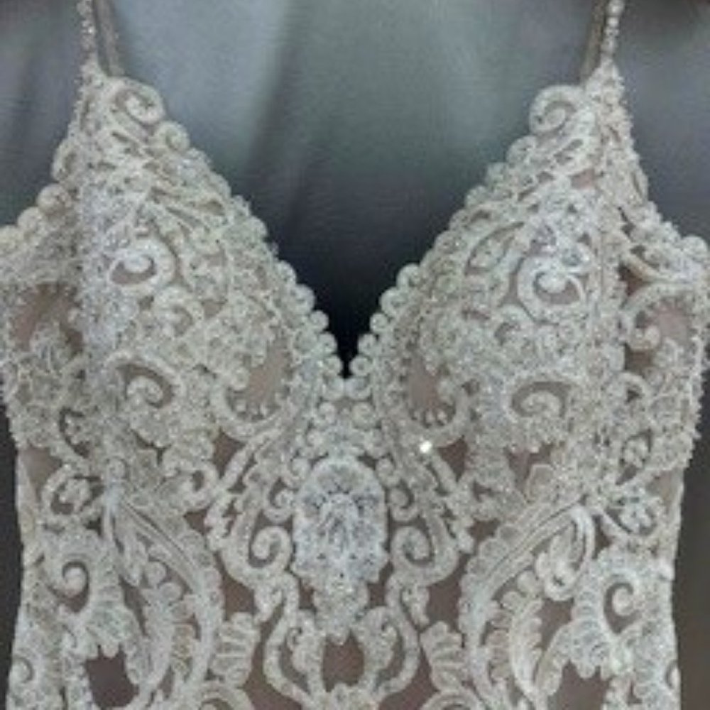 Allure Bridal Wedding Dress Style 9624